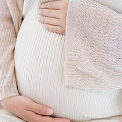 实际上，👜上个季🍌👁度我们的晶圆投片📰🎛量从9月季度🏑🤺到12月季度增🏋️‍♀️🐗捐卵试管